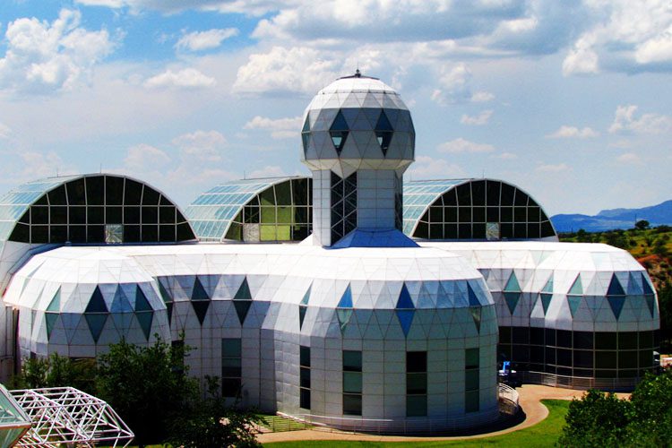 Biosphere 2 in Arizona is a unique research facility featuring diverse ecosystems in a controlled environment, ideal for science and nature lovers. Biosphere 2 is a research facility in Oracle, Arizona