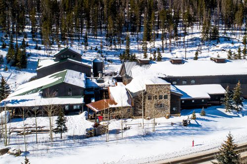 Visit Breckenridge Distillery: Experience handcrafted spirits, guided tours, and tastings in Colorado’s highest distillery, known for its award-winning whiskey. Must-Do Experiences in Breckenridge, Colorado Breckenridge Distillery