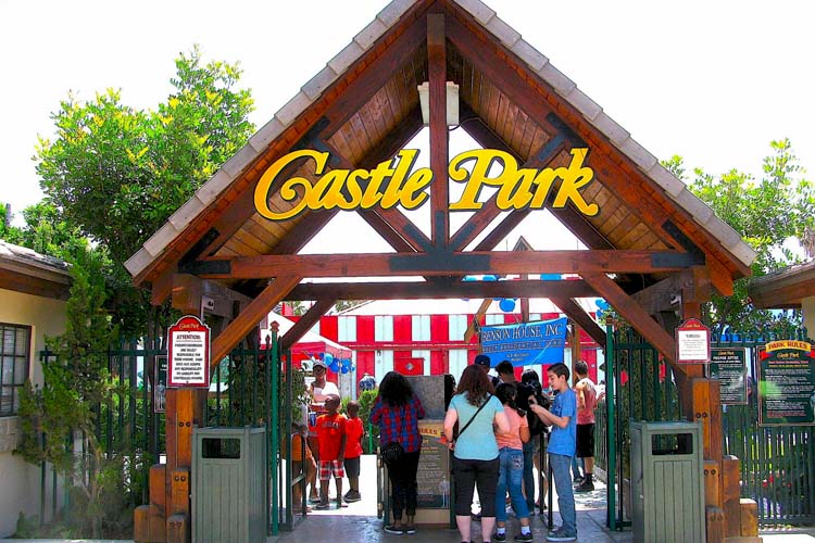 Enjoy a day of family fun at Castle Park, featuring thrilling rides, mini-golf, arcade games, and a vibrant atmosphere for all ages in California. Castle Park california parkworld-online-min