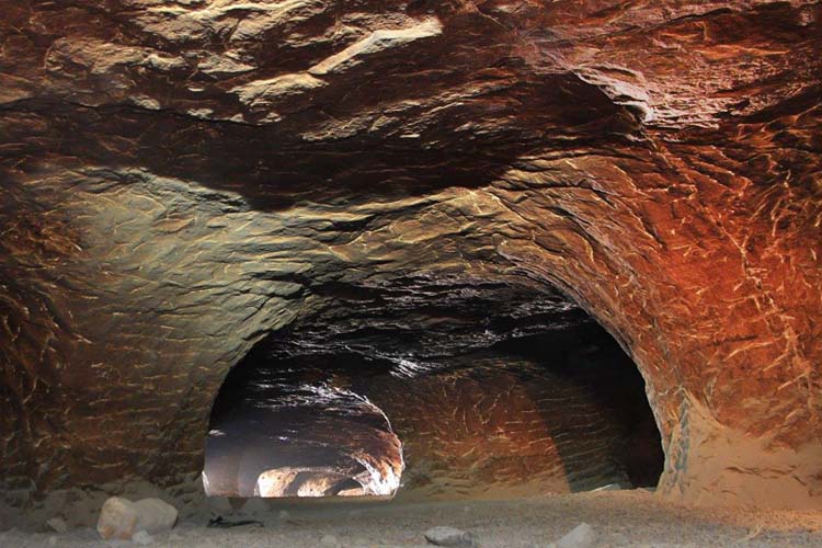 Coconino Lava River Cave: Explore this unique lava tube in Arizona, featuring fascinating rock formations and a cool underground atmosphere. Coconino Lava River Cave is a remarkable natural wonder located in the Coconino National Forest