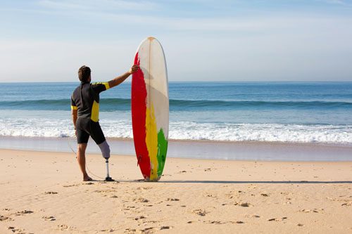 Enjoy Coronado Municipal Beach, a pristine shoreline near San Diego, offering gentle waves, golden sand, and stunning views of the Pacific Ocean. Coronado Municipal Beach offers pristine white sands