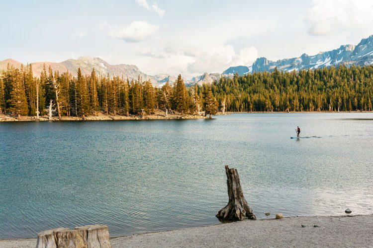 Experience the breathtaking beauty of Mammoth Lakes, California, a year-round destination for outdoor adventures, stunning scenery, and relaxation. Mammoth Lakes California