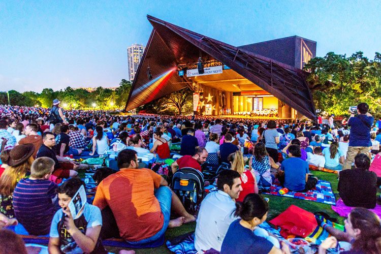 Enjoy live performances under the stars at Miller Outdoor Theatre, Houston’s premier venue for music, dance, and theater in a beautiful park setting. Top Attractions for Families in Texas Miller Outdoor Theatre-min