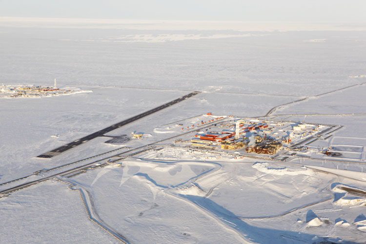 Explore Prudhoe Bay, Alaska: The northernmost point in the U.S., known for its rugged landscapes, oil industry, and unique Arctic wildlife. Prudhoe Bay is the northernmost point in North America Best places to visit in Alaska