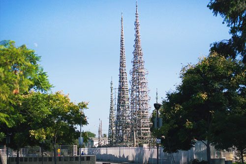 Discover Watts Towers in Los Angeles, a remarkable collection of towering sculptures created by Simon Rodia, showcasing unique artistic vision. Watts Towers is an iconic set of 17 interconnected sculptures