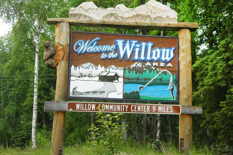 Experience Willow, Florida: A scenic area showcasing lush landscapes, outdoor adventures, and a peaceful atmosphere perfect for nature lovers. Willow-min-min Alaska’s top places to discover